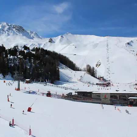 Apartment Le France - 4 Personnes Plagne Centre Mae-4774